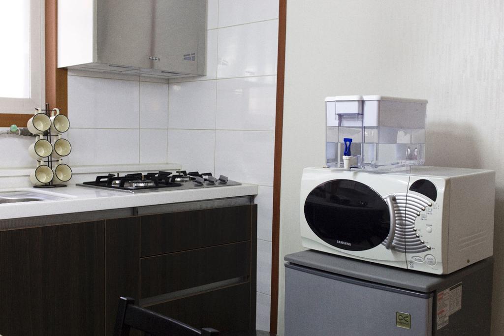 Nanu Guesthouse Black Apartments Seúl Habitación foto